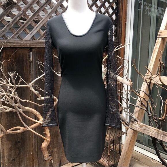 Robert Rodriguez Lace Sleeves Scoop Neck Mini LBD - Picture 2 of 11